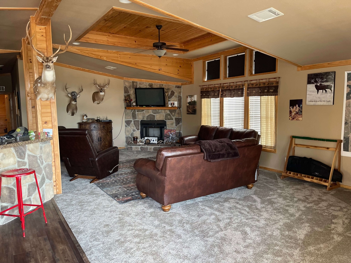 Oklahoma Hunting Lodge